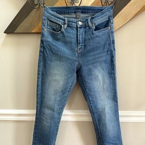 High Waisted Skinny Jeans